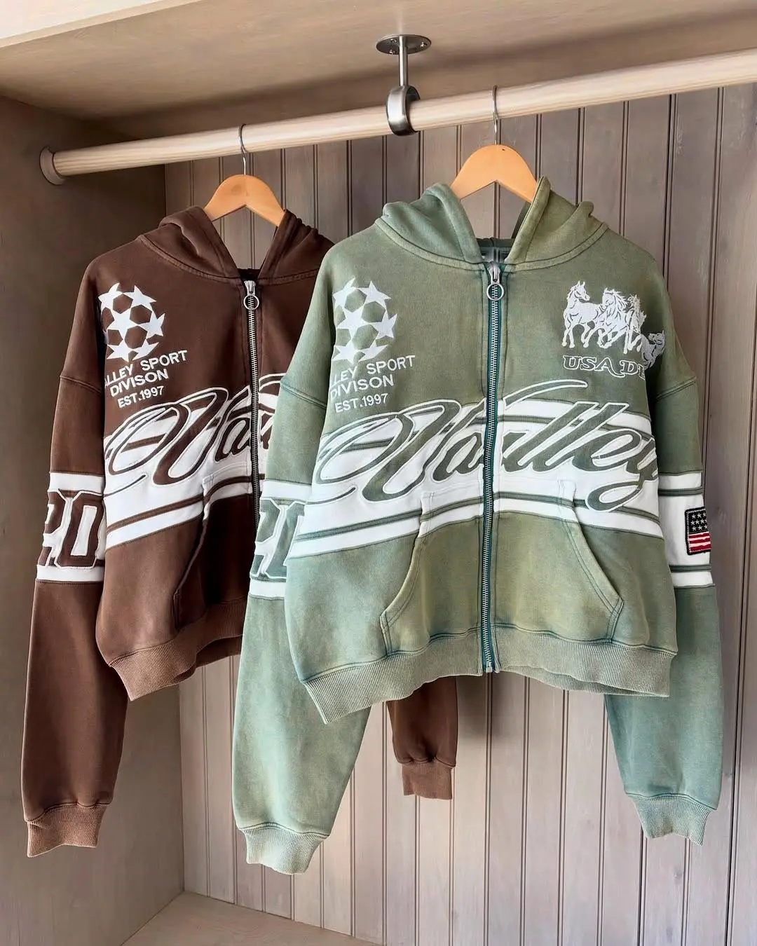 Custom Streetwear Design Zippers Hoodies Manufacturers