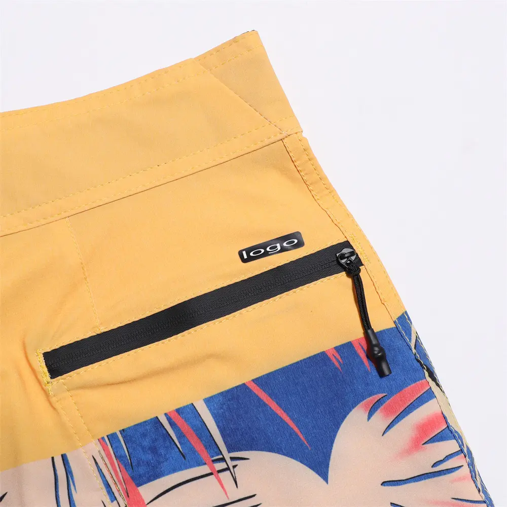 Color-matching beach shorts (6).jpg