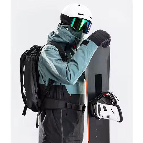 Custom-ski-wear-(6).jpg
