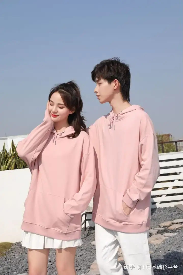 custom unisex hoodies