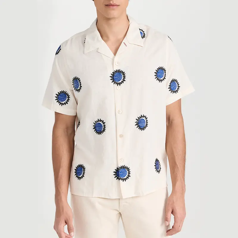 Custom Wholesale Men Casual Shirt Short Sleeves with Sun Embroidery Supplier