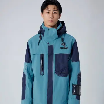 Custom Stylish and Functional Men's Ski Jackets