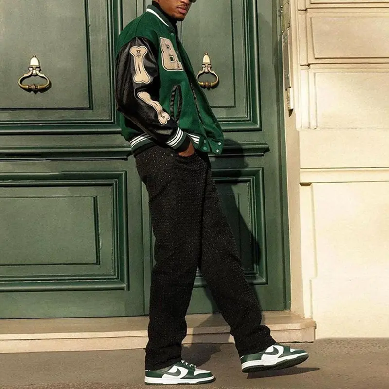 Custom Wholesale Men's Varsity Jacket Manufacturer Leather Sleeves Black Purple Green (7)8ts