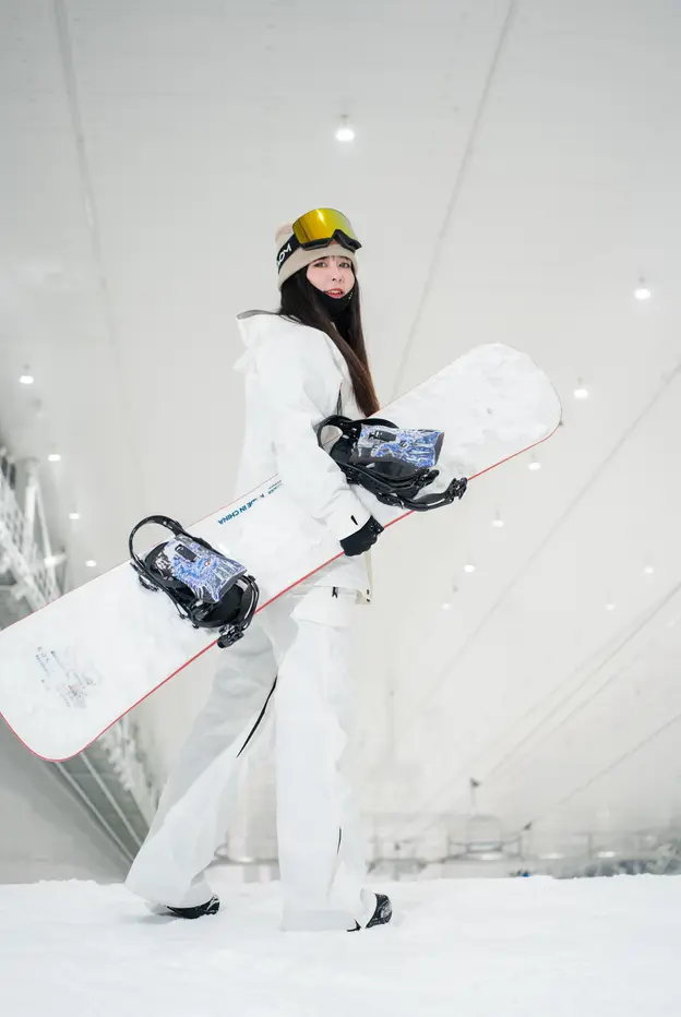 Custom Fashionable ski suits