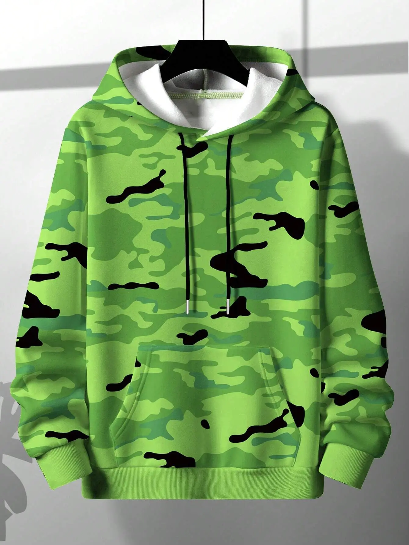 Customized camouflage printed hoodie (2).jpg